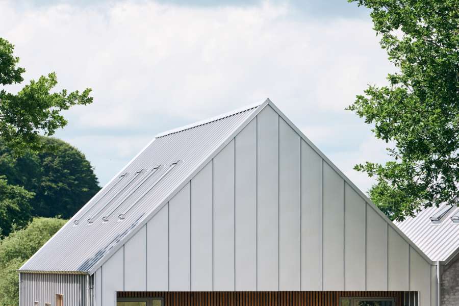 Nyt og gammelt i Jelling skriver fælles fremtidshistorie med stålprofiler, Feldmosevej 1 - 7300 Jelling